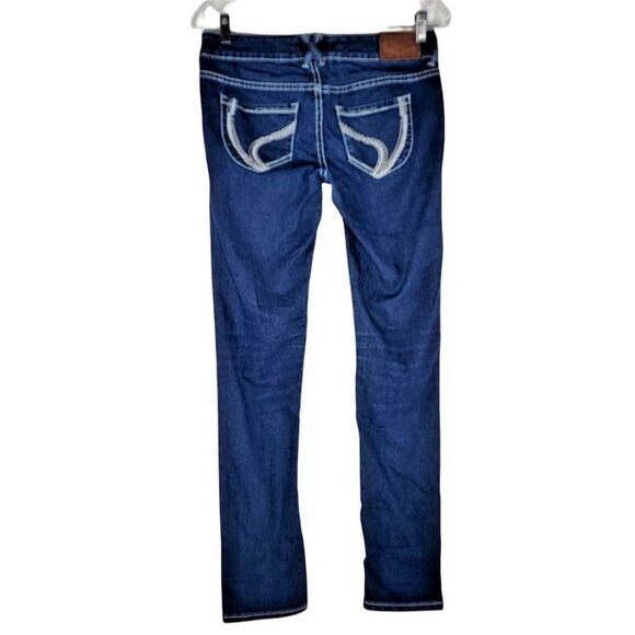Ariya Women's Skinny Leg Jeans Size 6 Medium Wash Blue Dark Wash Denim - Picture 1 of 8